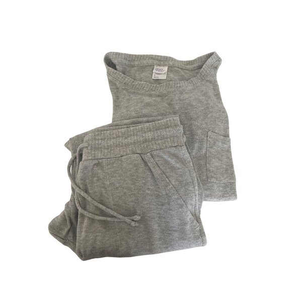 Stars Above Gray Long Sleeve Top & Joggers Lounge Set - Picture 1 of 10